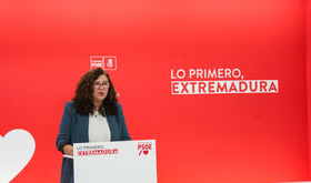  El PSOE denuncia que Extremadura no puede permitirse un gobierno que no gobierna